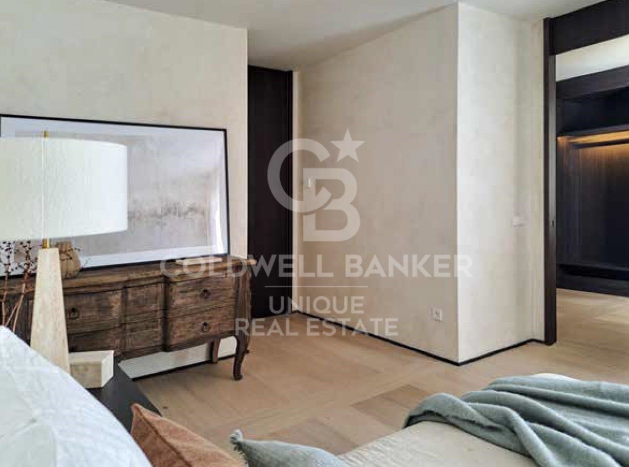 Exklusive brandneue Wohnung mit 4 Schlafzimmern und Terrasse in Almagro, Madrid