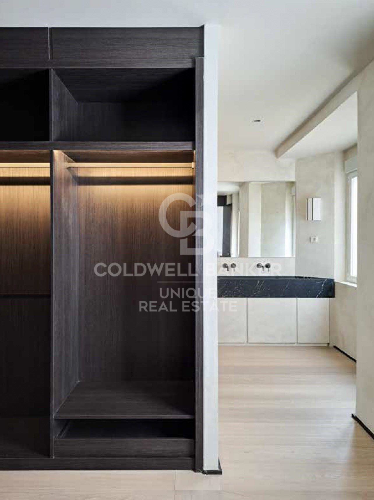 Exclusive brand new flat with 4 bedrooms and terrace in Almagro, Madrid