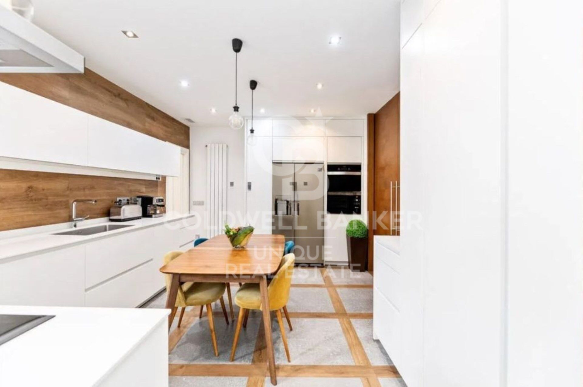 Piso exterior con terraza y 3 habitaciones en Goya, Madrid