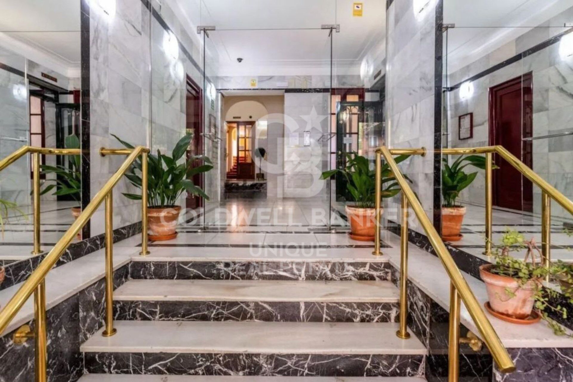 Außenwohnung mit Terrasse und 3 Schlafzimmern in Goya, Madrid