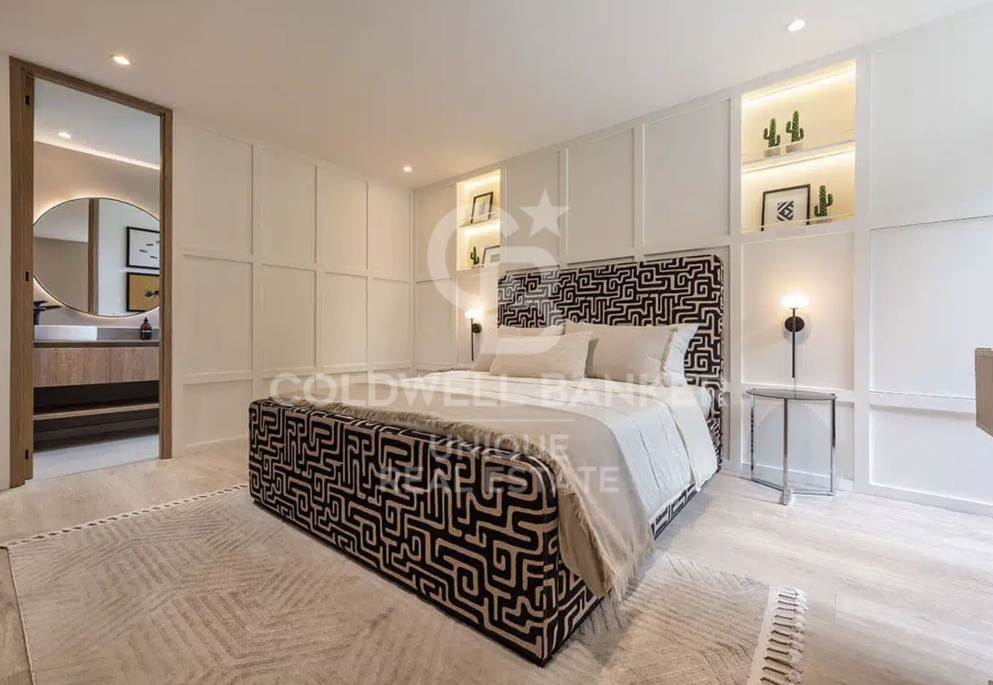 Apartment with spectacular views of the parks of the university city