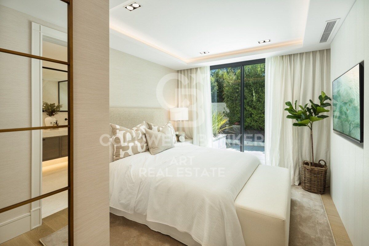 Atemberaubende Villa in erster Golflinie im Herzen von Nueva Andalucía, Marbella