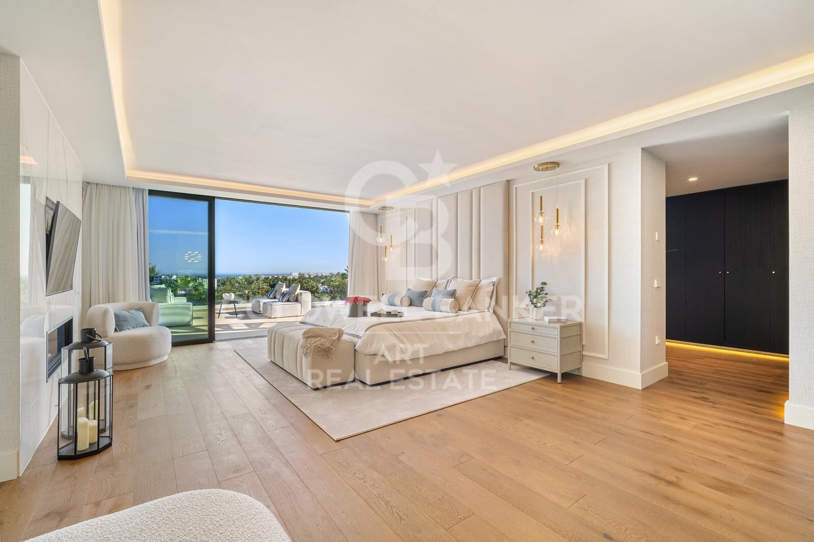 Villa contemporaine d'exception avec vue panoramique sur le golf Las Brisas à Nueva Andalucía, Marbella