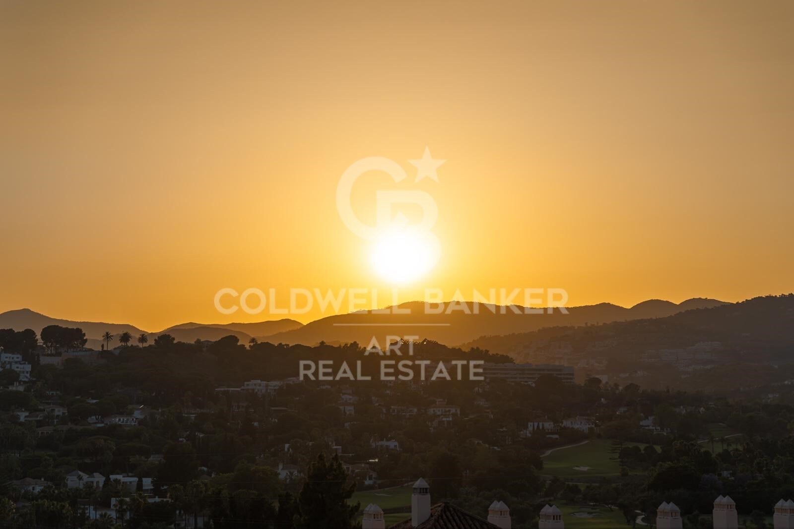 Stylish duplex penthouse in Atalaya de Río Verde, Nueva Andalucía, Marbella