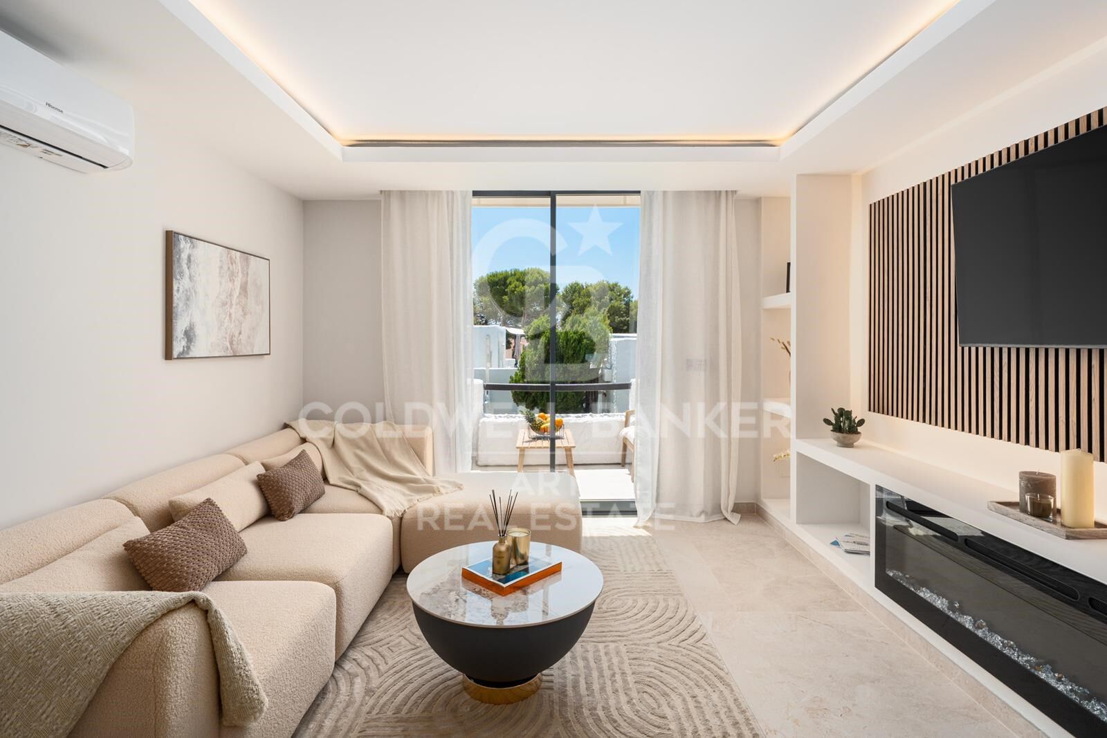 Stylish duplex penthouse in Atalaya de Río Verde, Nueva Andalucía, Marbella