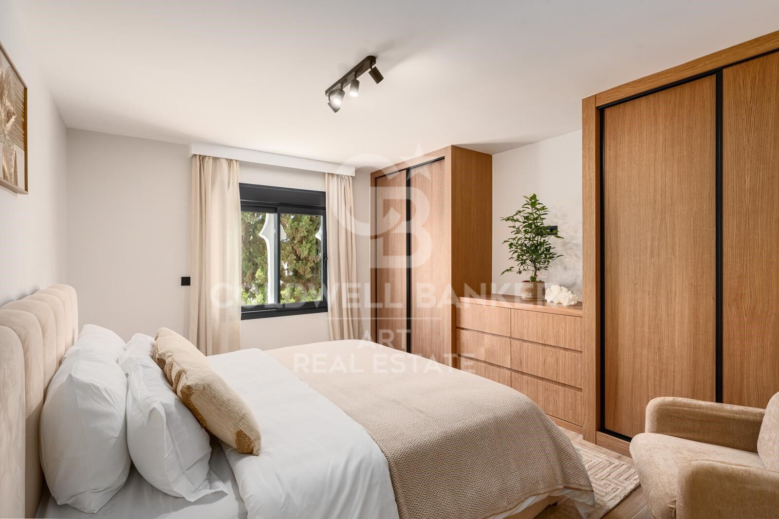 Stylish duplex penthouse in Atalaya de Río Verde, Nueva Andalucía, Marbella