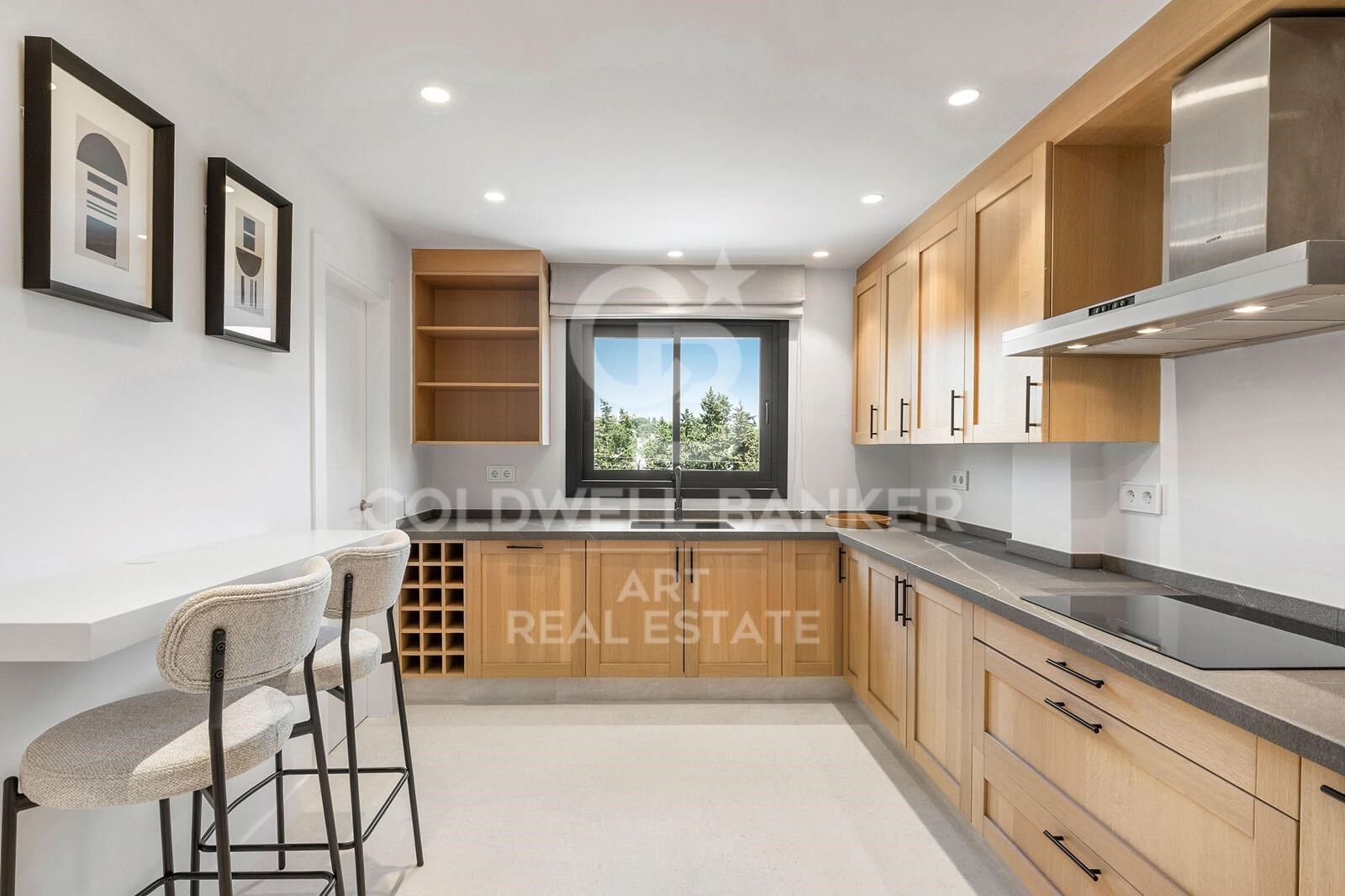 Exclusiva casa adosada con vistas al golf en Nueva Andalucía, Marbella