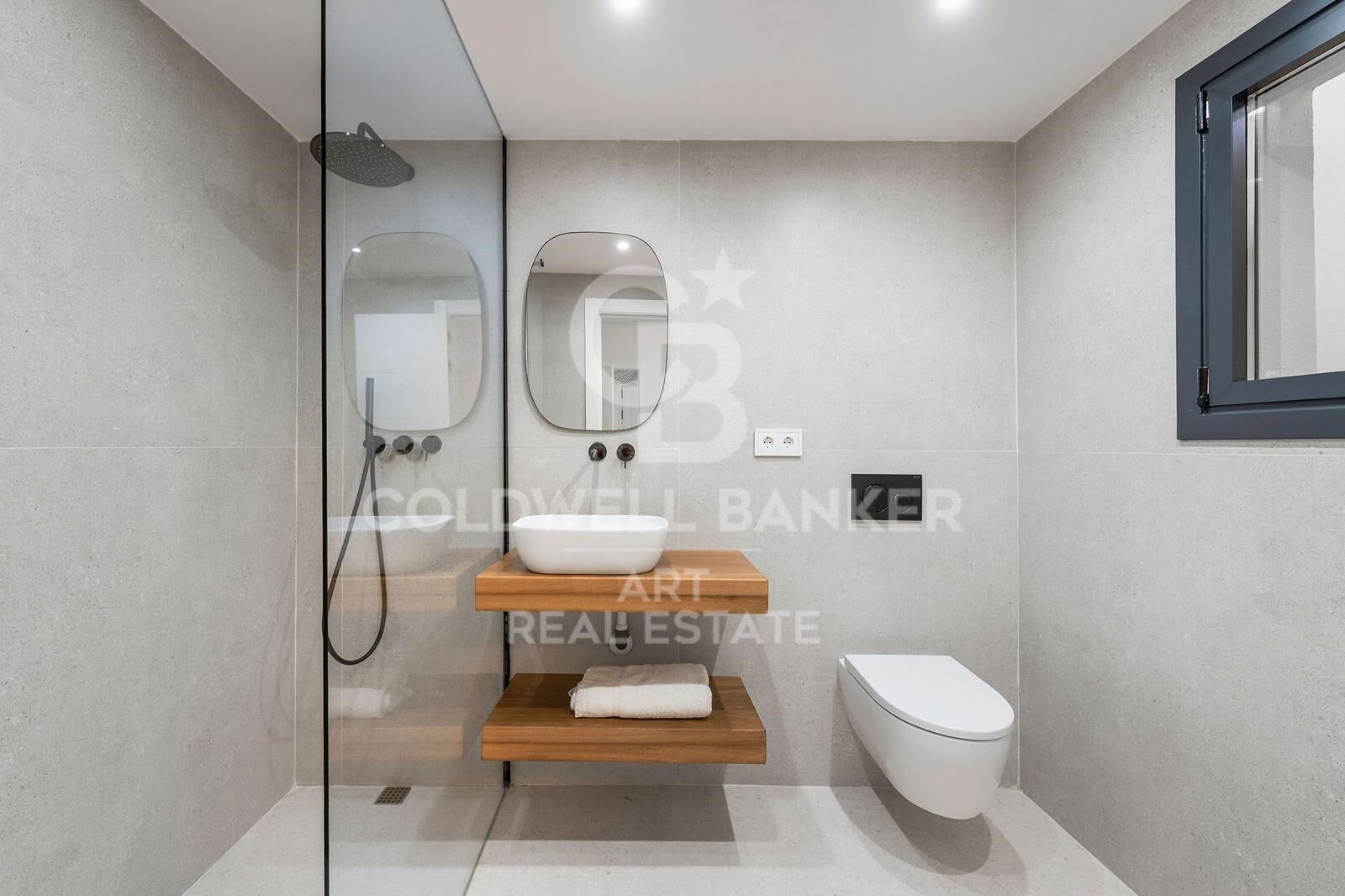 Exclusiva casa adosada con vistas al golf en Nueva Andalucía, Marbella