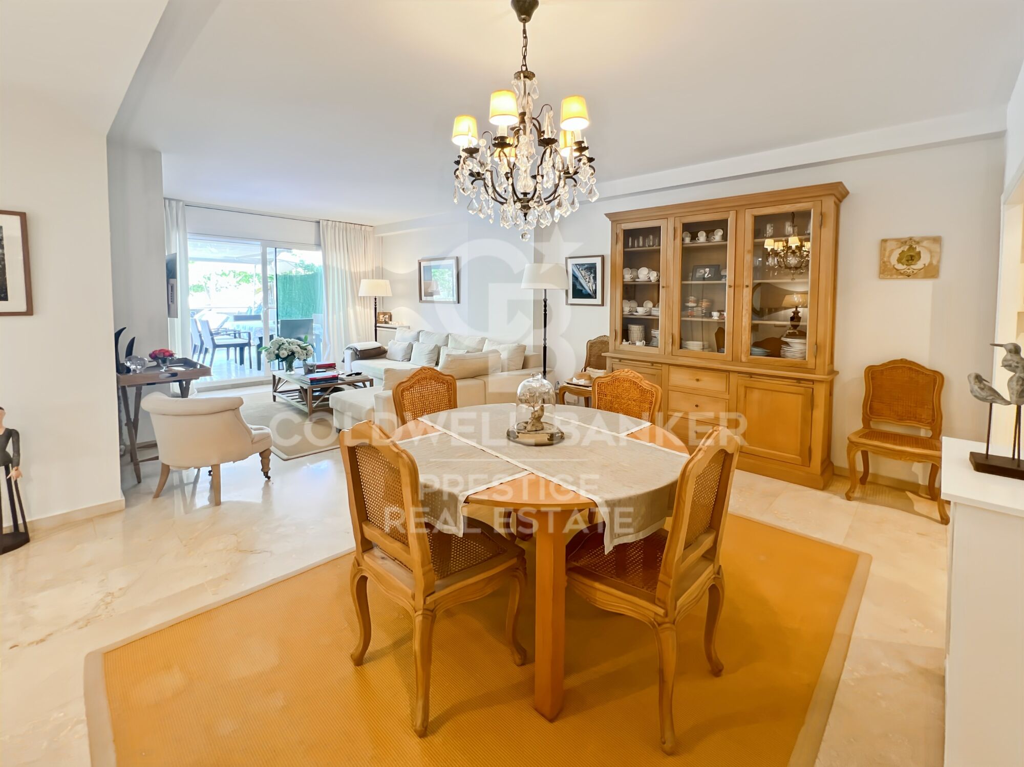 Renovated Apartment with Terrace and Parking in El Vinyet, Sitges