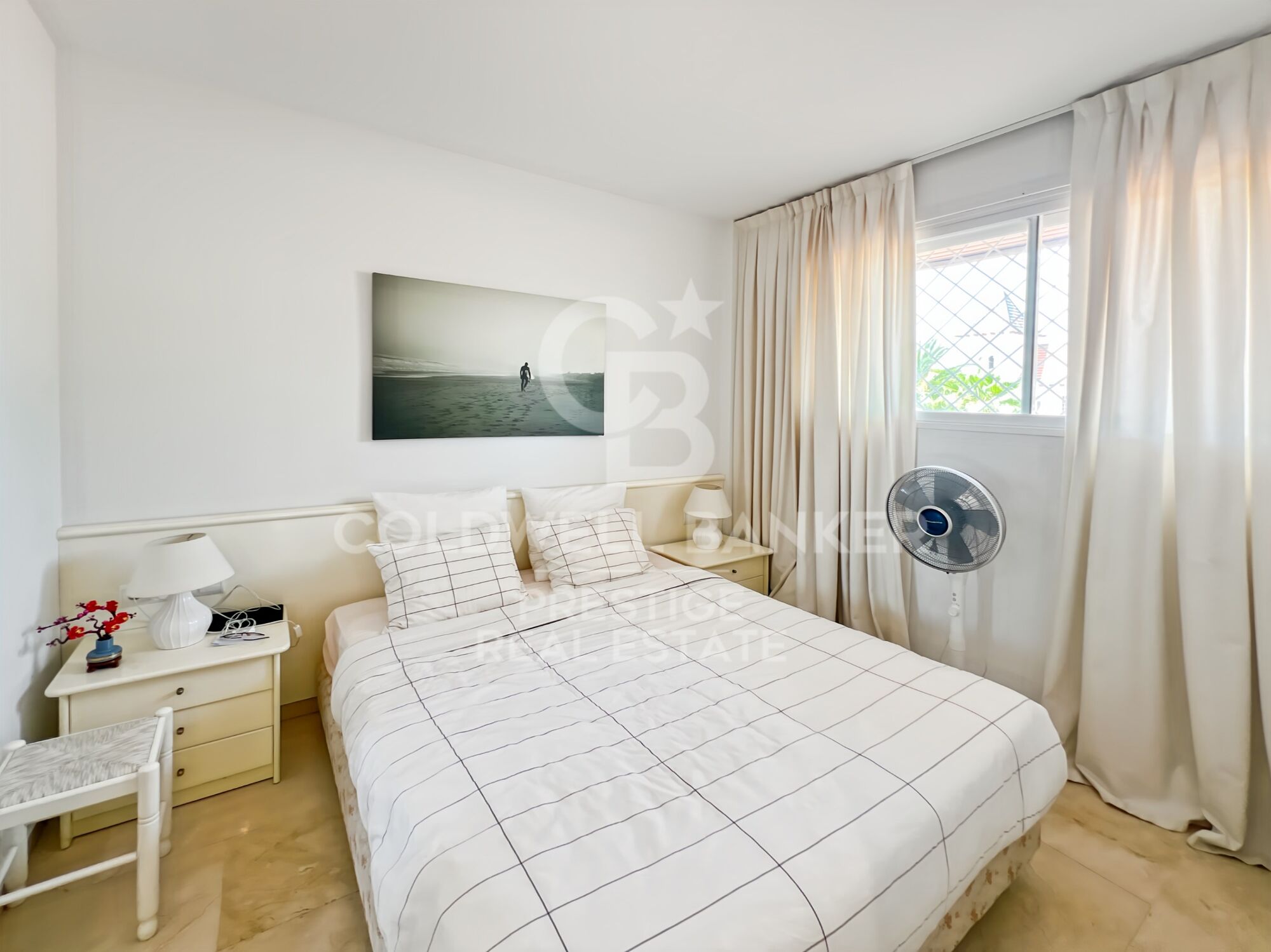 Appartement rénové avec terrasse et parking à El Vinyet, Sitges