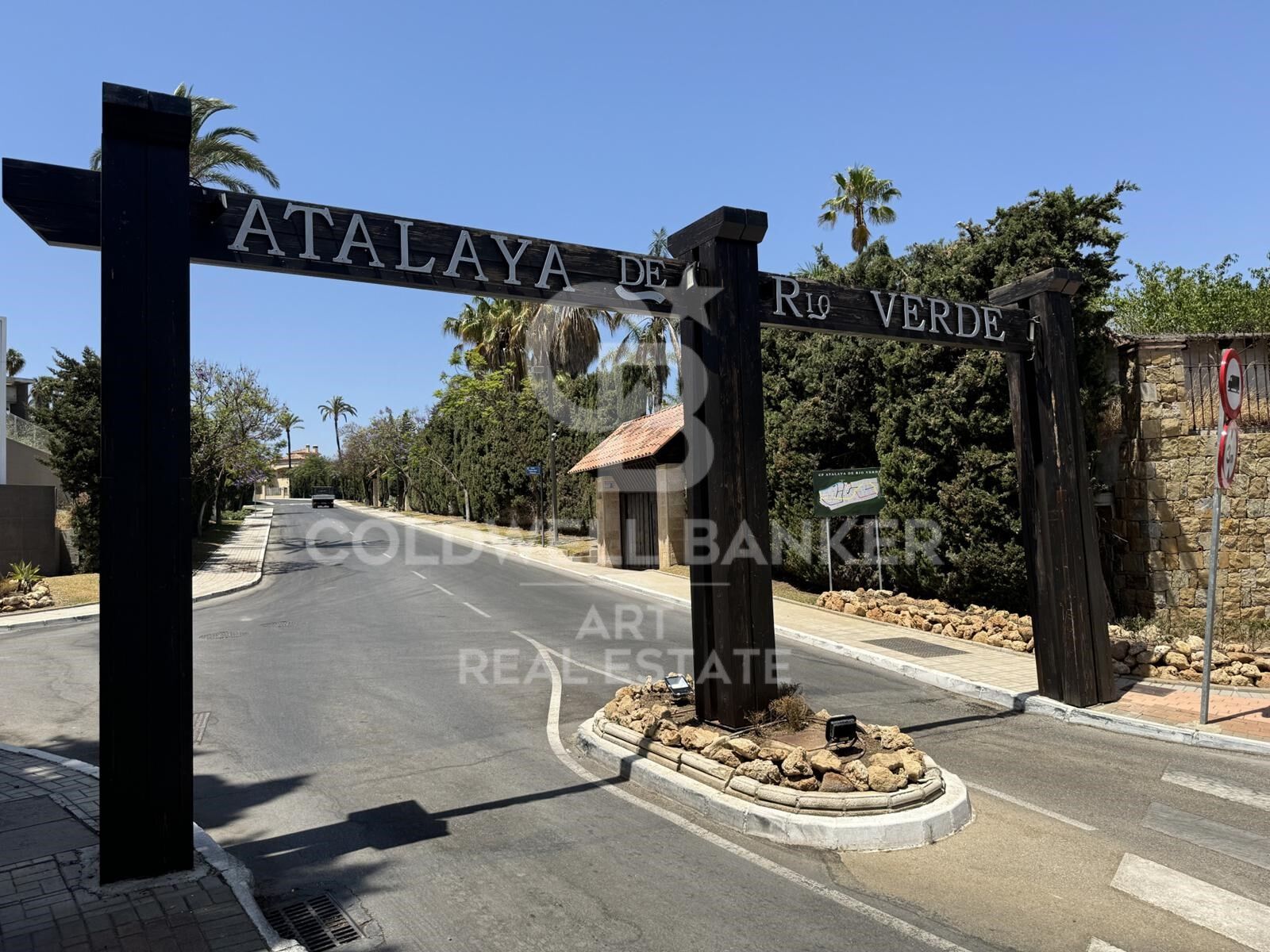 Last large plot in prestigious Atalaya de Río Verde, Nueva Andalucía, Marbella