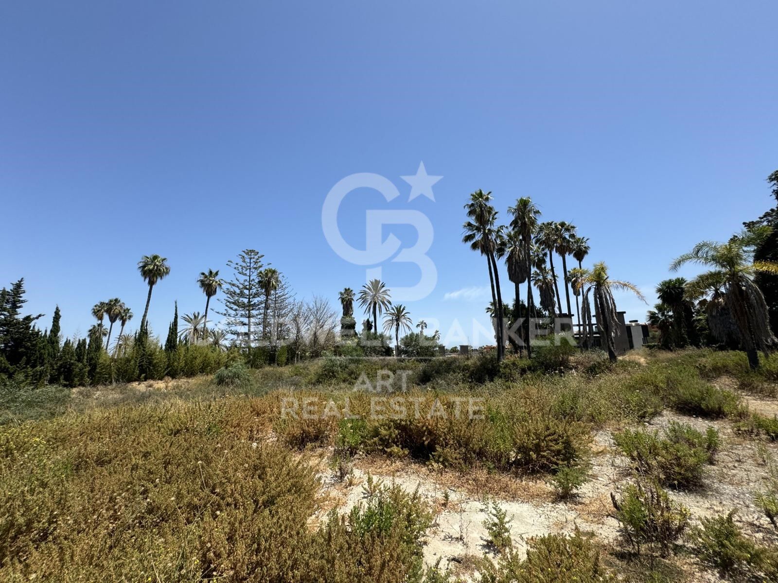 Last large plot in prestigious Atalaya de Río Verde, Nueva Andalucía, Marbella