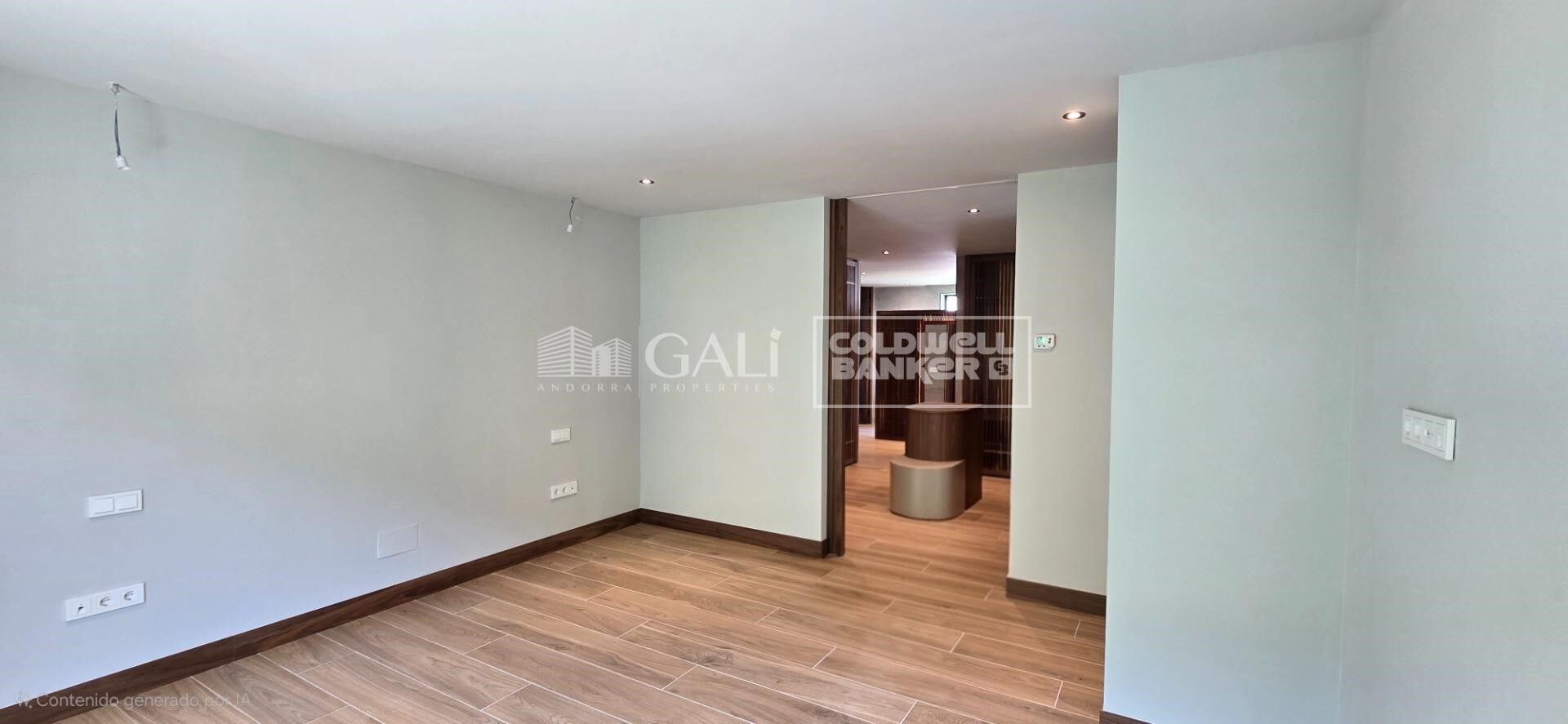 Town House 4 Bedrooms Sale La Massana