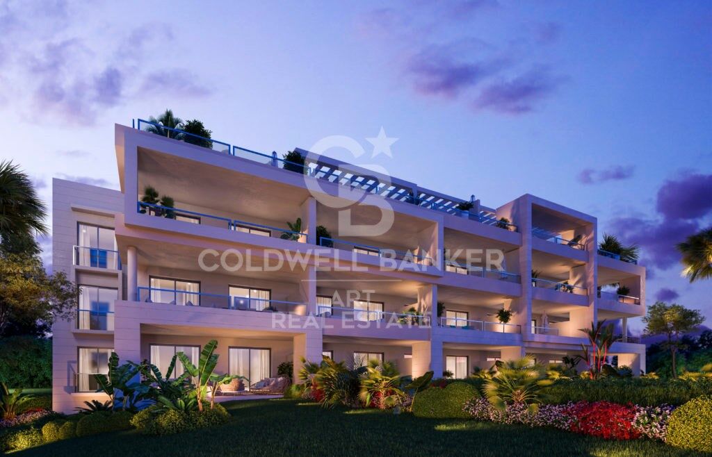 Residential complex of apartments and penthouses with golf course views in Mijas Costa