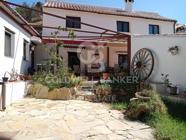 Charming finca with panoramic views in tranquil Casares