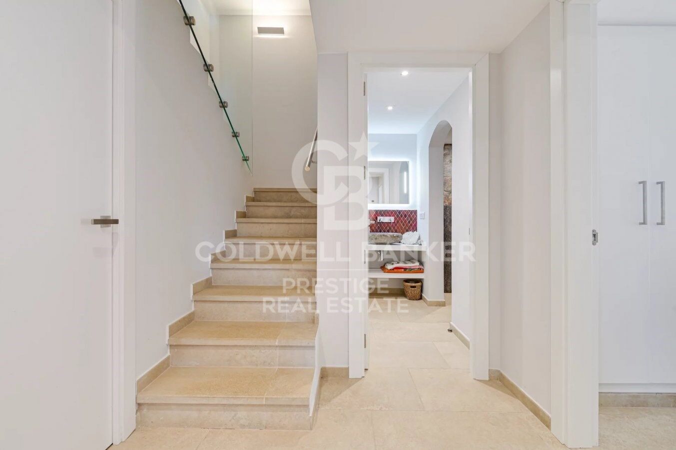 Luxury villa with panoramic sea views in Aiguablava