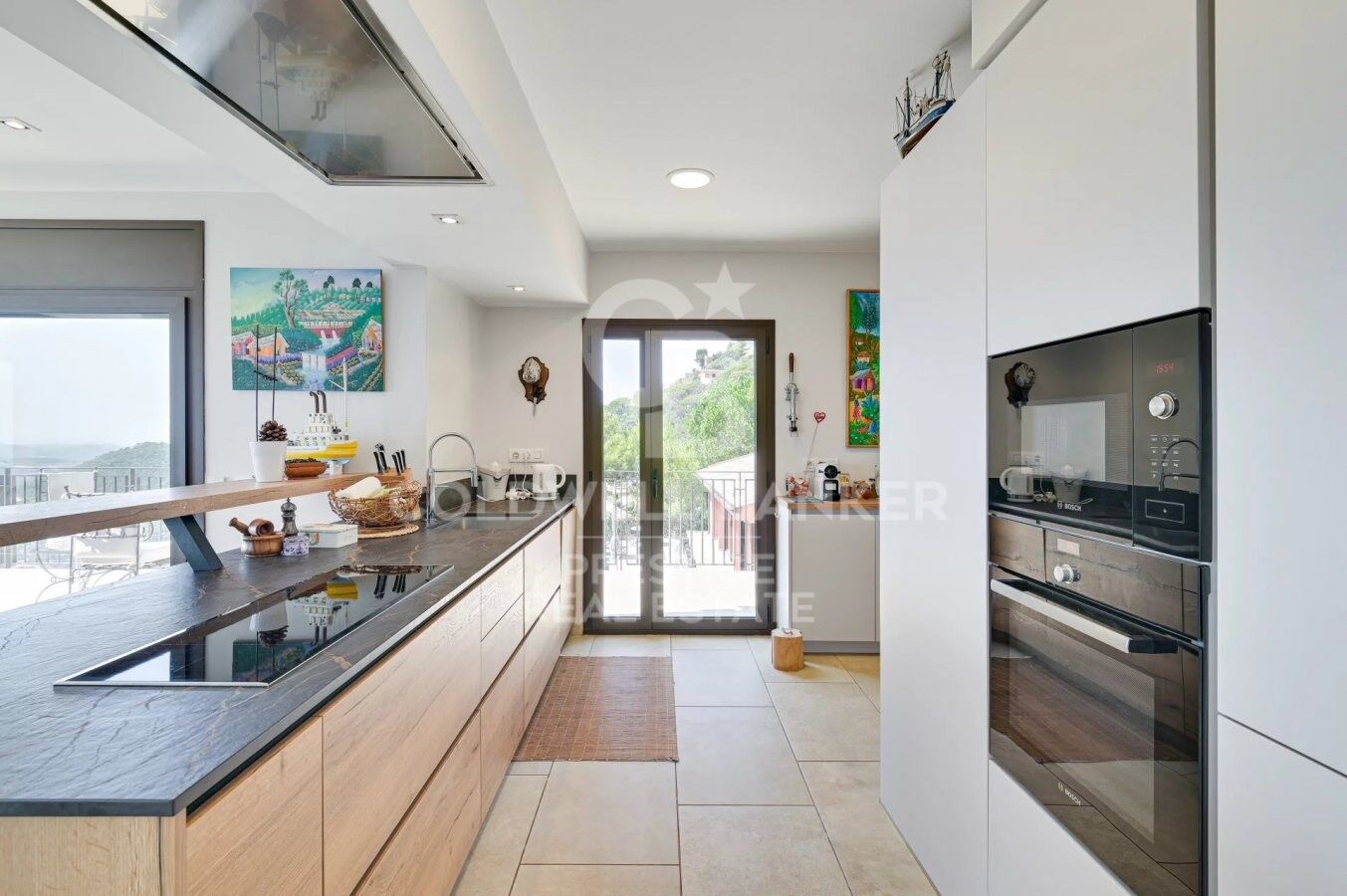 Luxury villa with panoramic sea views in Aiguablava