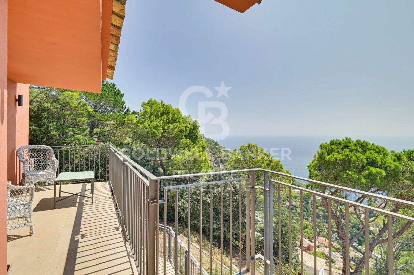 Luxury villa with panoramic sea views in Aiguablava