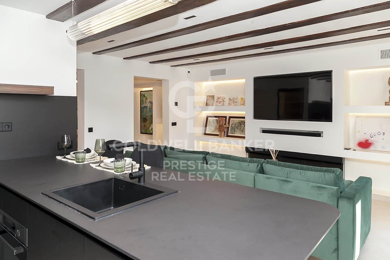 Bright apartment in the Gothic Quarter, Barcelona