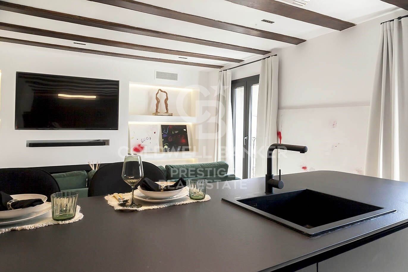 Bright apartment in the Gothic Quarter, Barcelona