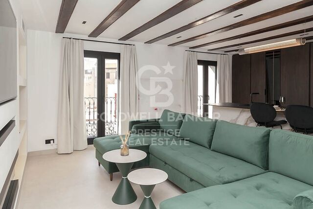 Leuchtender Boden im gotischen Stil, Barcelona