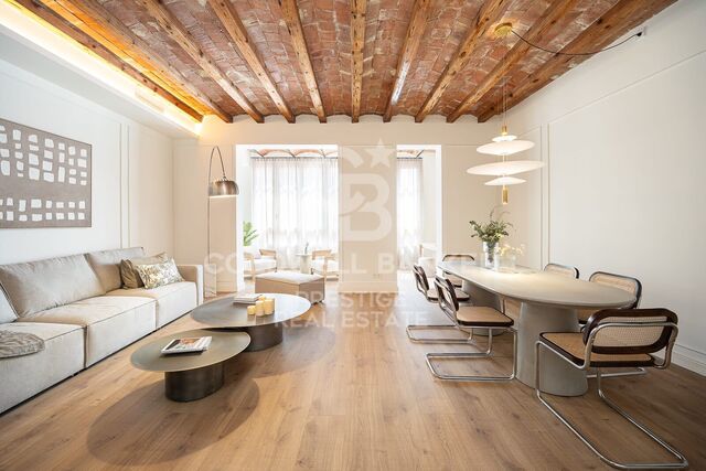 Renovated apartment in the Golden Square, Eixample Derecho