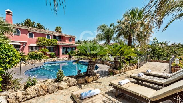 Exclusive villa in the heart of Nueva Andalucía, Marbella