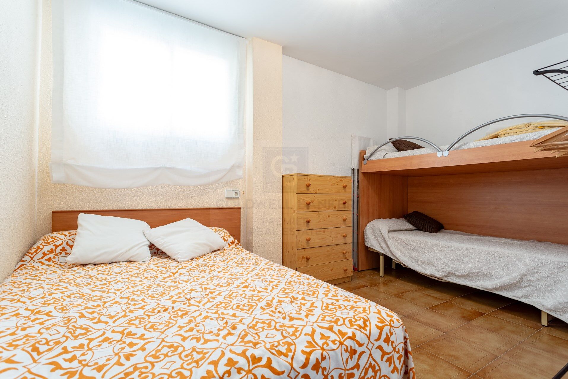 Frontline apartment with terrace in Vilafortuny