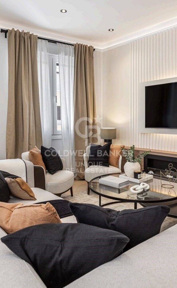 Eleganz und Komfort mit Terrasse und Pool in Chamartín