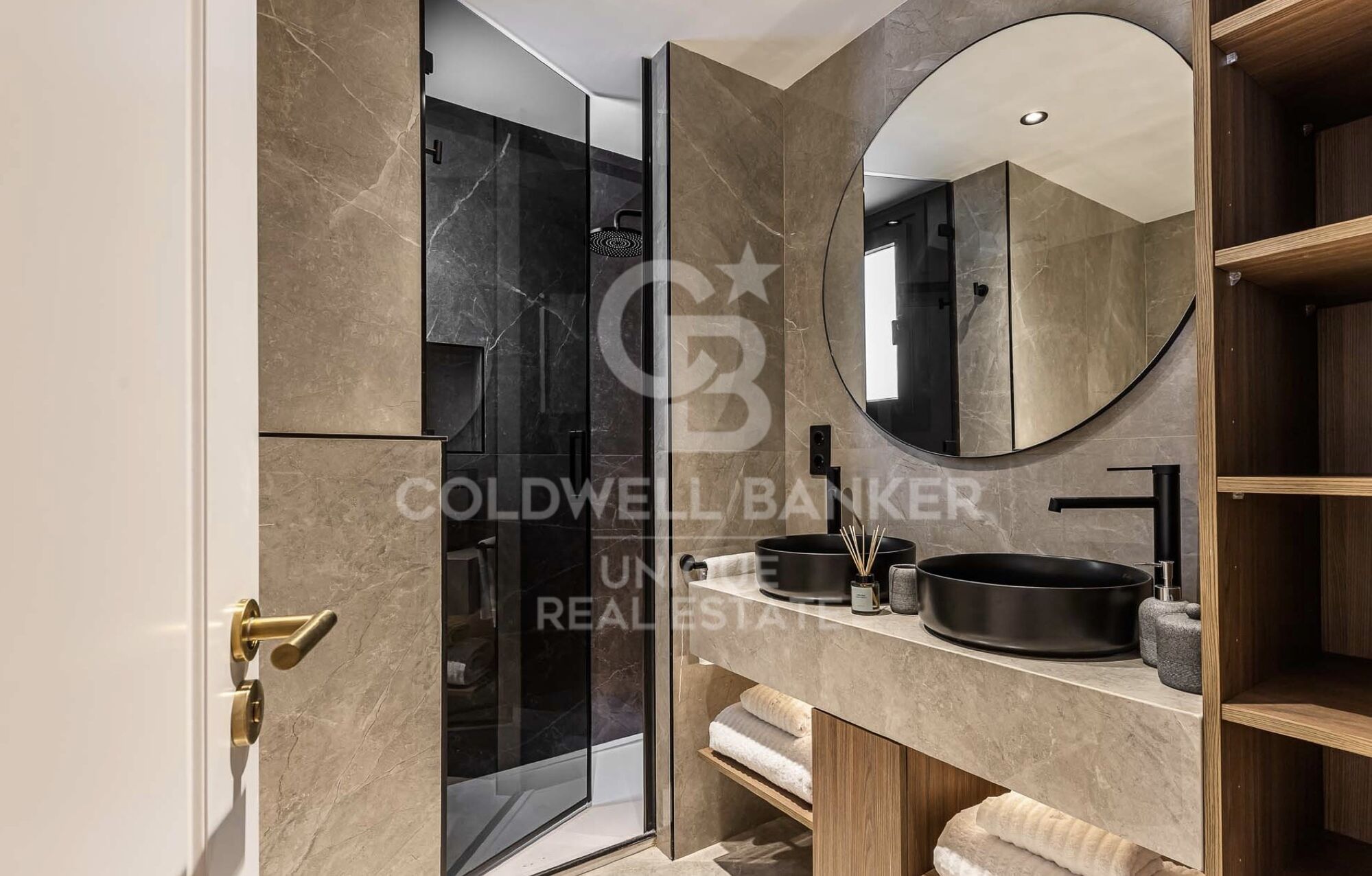 Ático de lujo reformado en Almagro, Chamberí