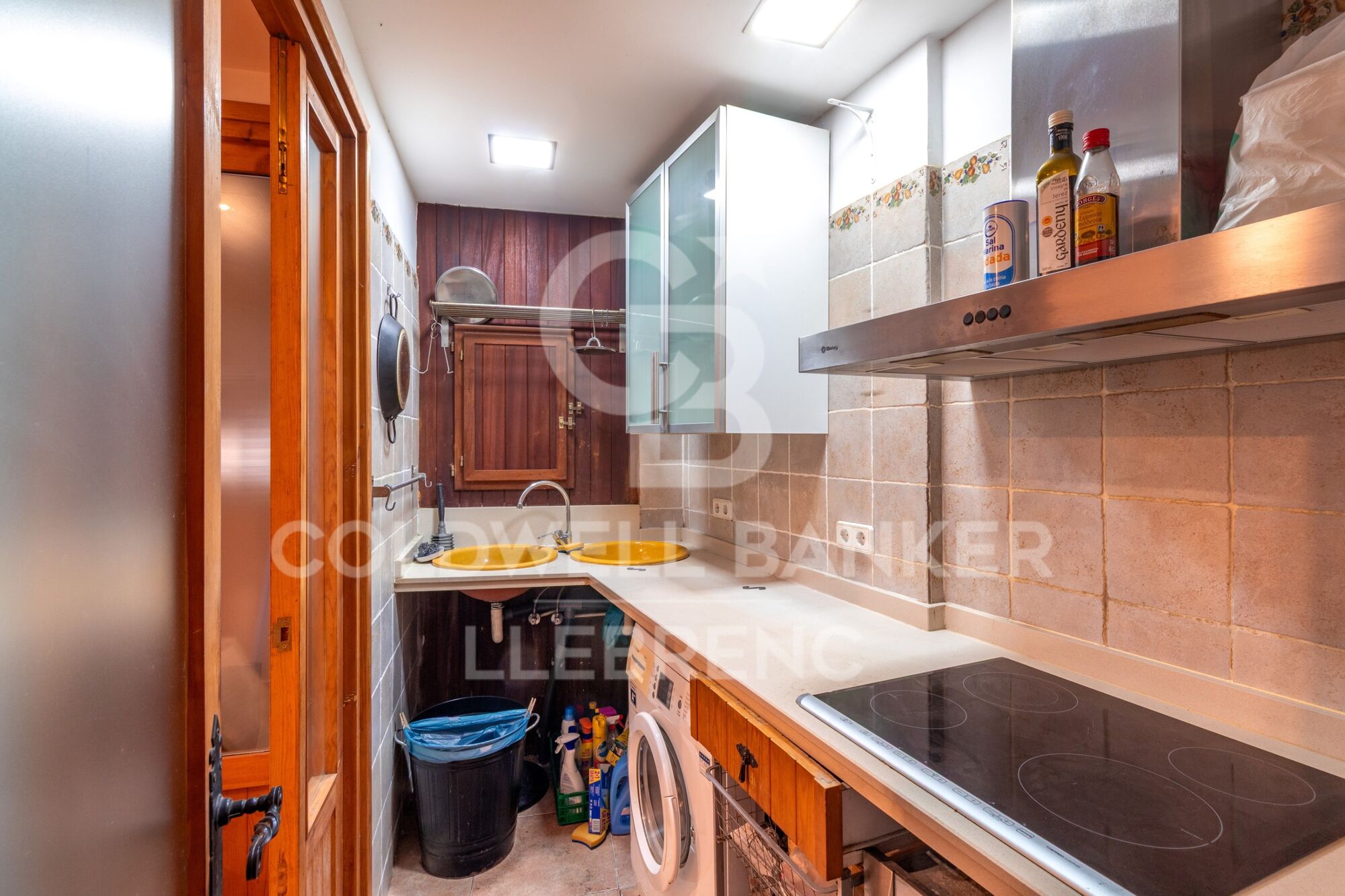 Charming Duplex to Update in the Heart of Vallvidrera