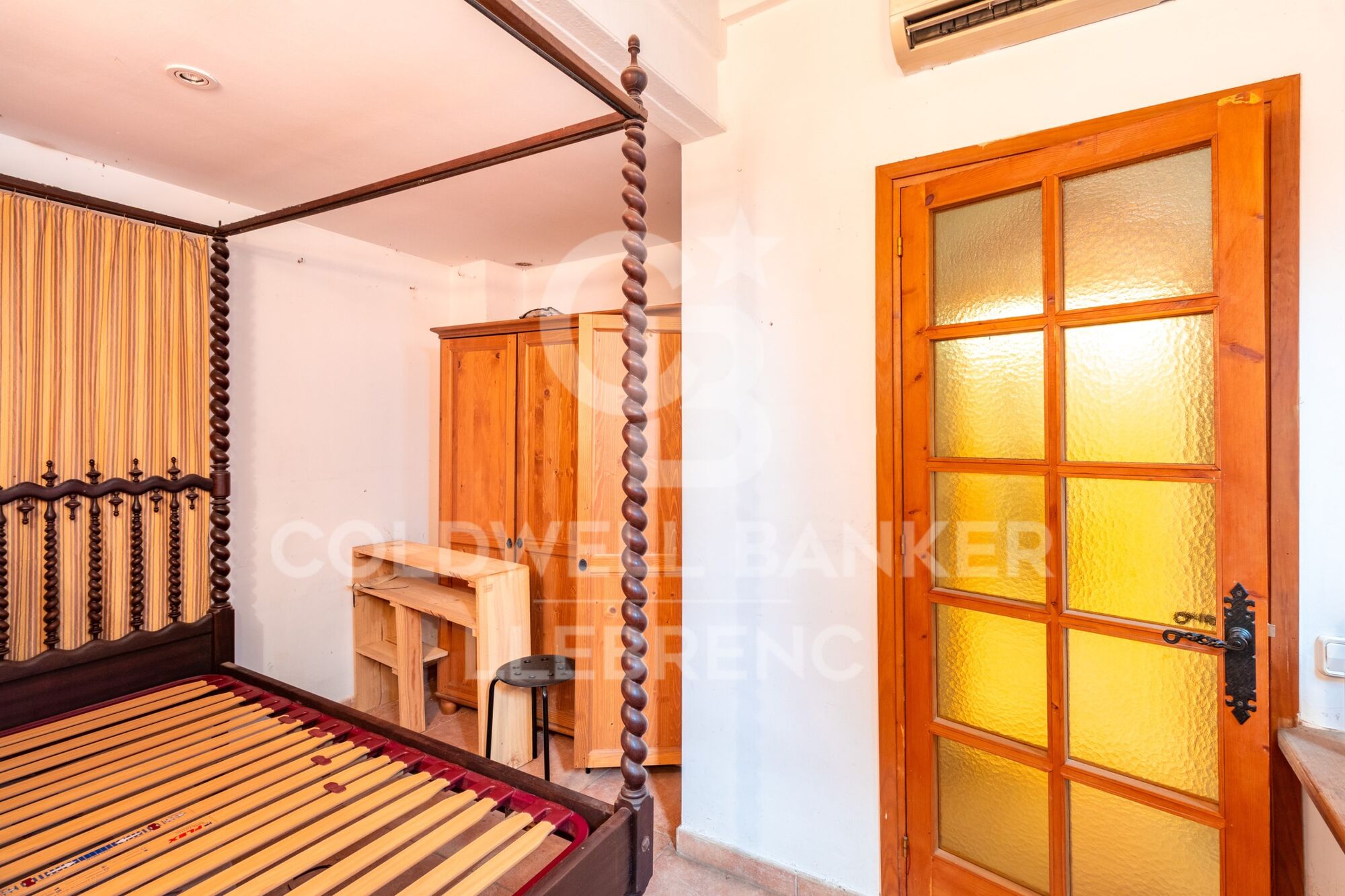 Charming Duplex to Update in the Heart of Vallvidrera