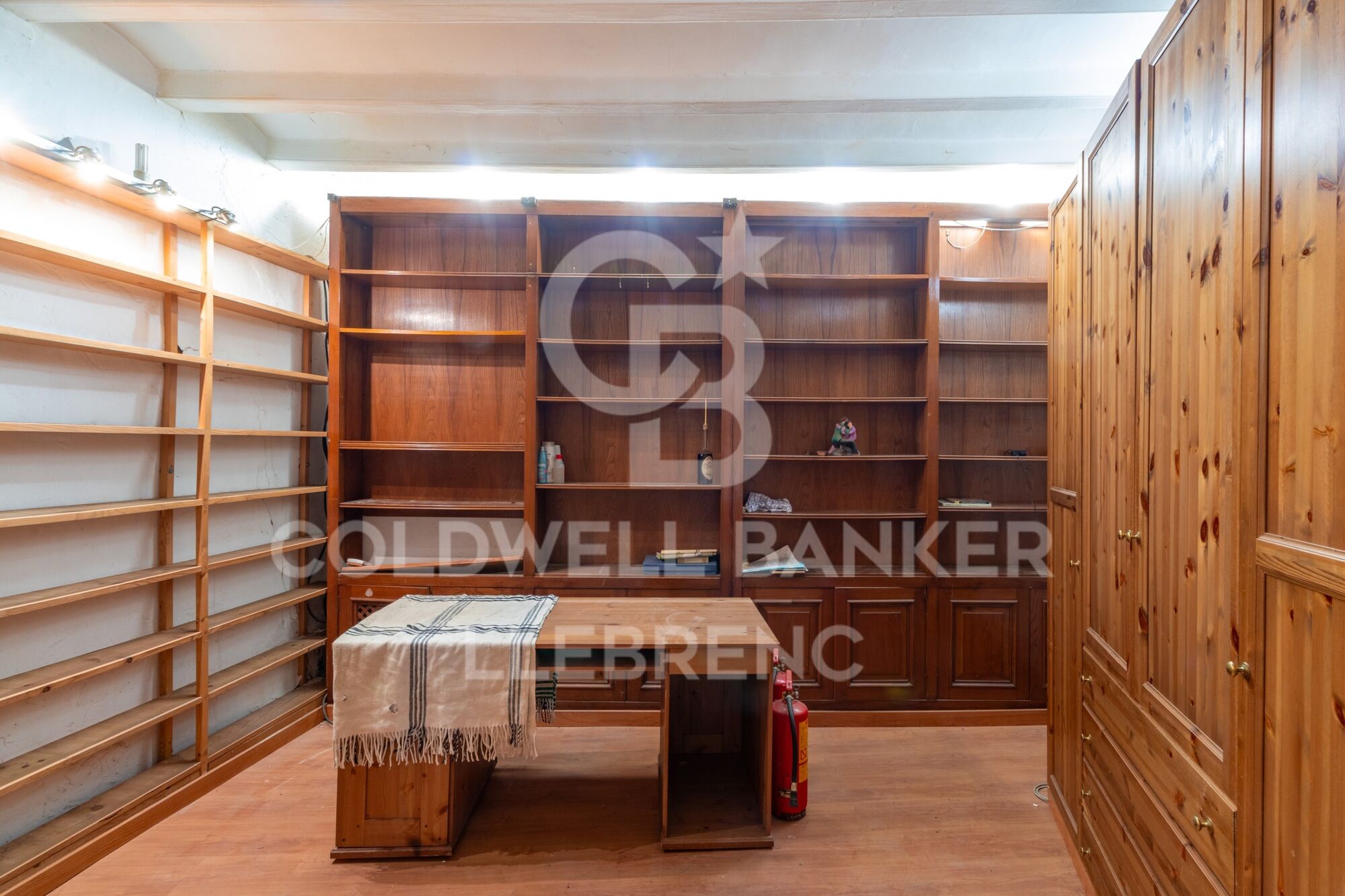 Charming Duplex to Update in the Heart of Vallvidrera