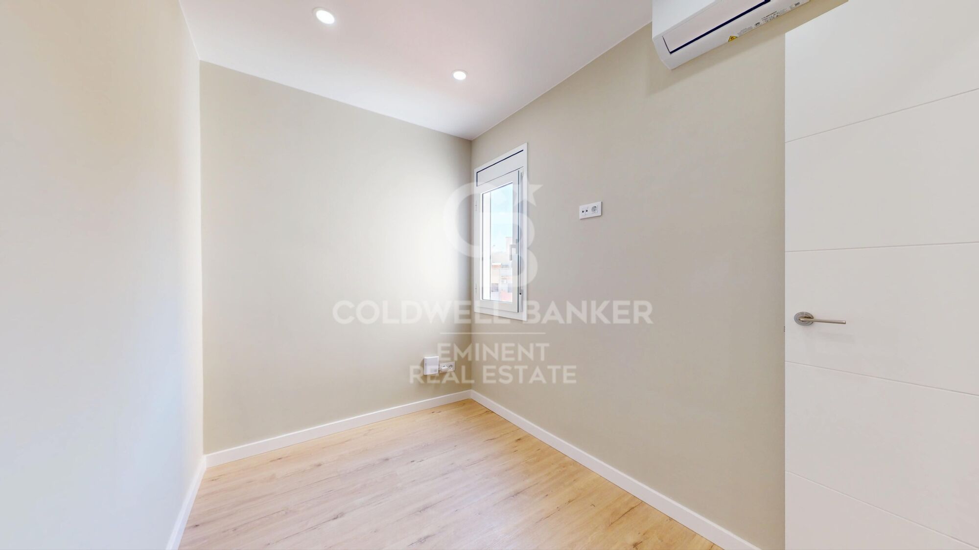 Penthouse 3 Bedrooms Sale Barcelona