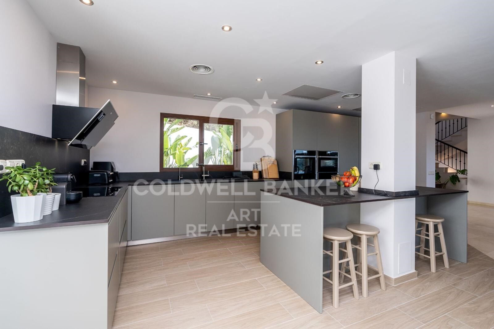 Wunderschöne freistehende Villa mit Panoramablick auf Meer und Berge, Monte Mayor, Benahavís