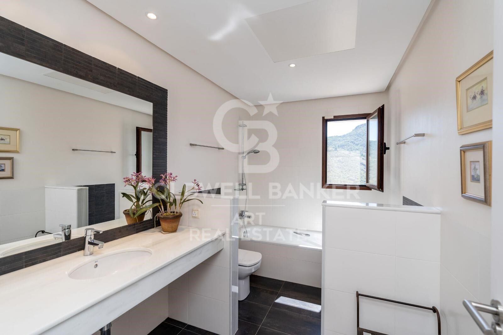 Wunderschöne freistehende Villa mit Panoramablick auf Meer und Berge, Monte Mayor, Benahavís