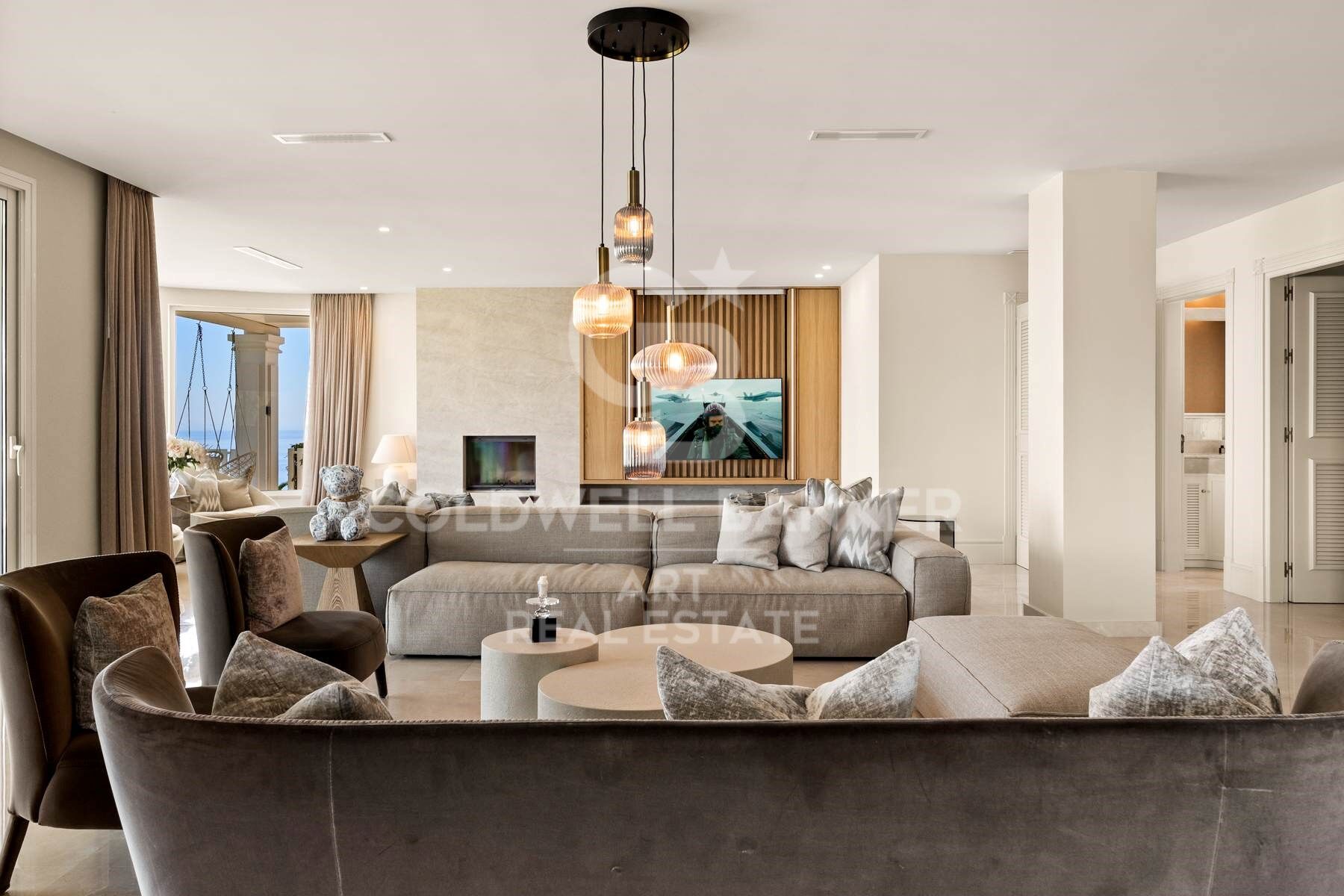 Villa de luxe avec vue panoramique à Altos de Los Monteros, Marbella