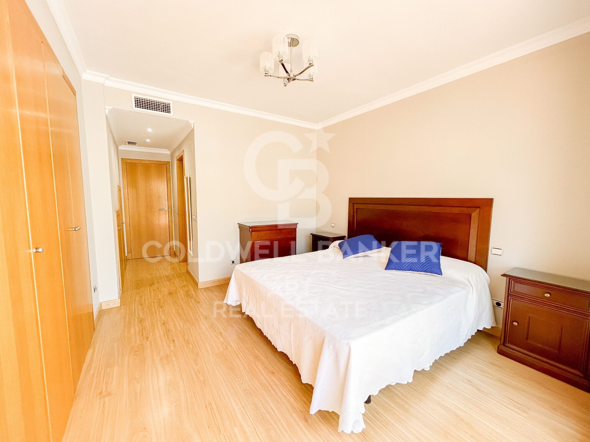 Superbe appartement 2 chambres avec solarium ensoleillé à El Campanario