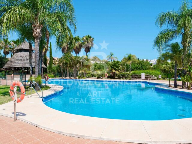 Superb 2-Bedroom Apartment with Sun-Filled Solarium in El Campanario