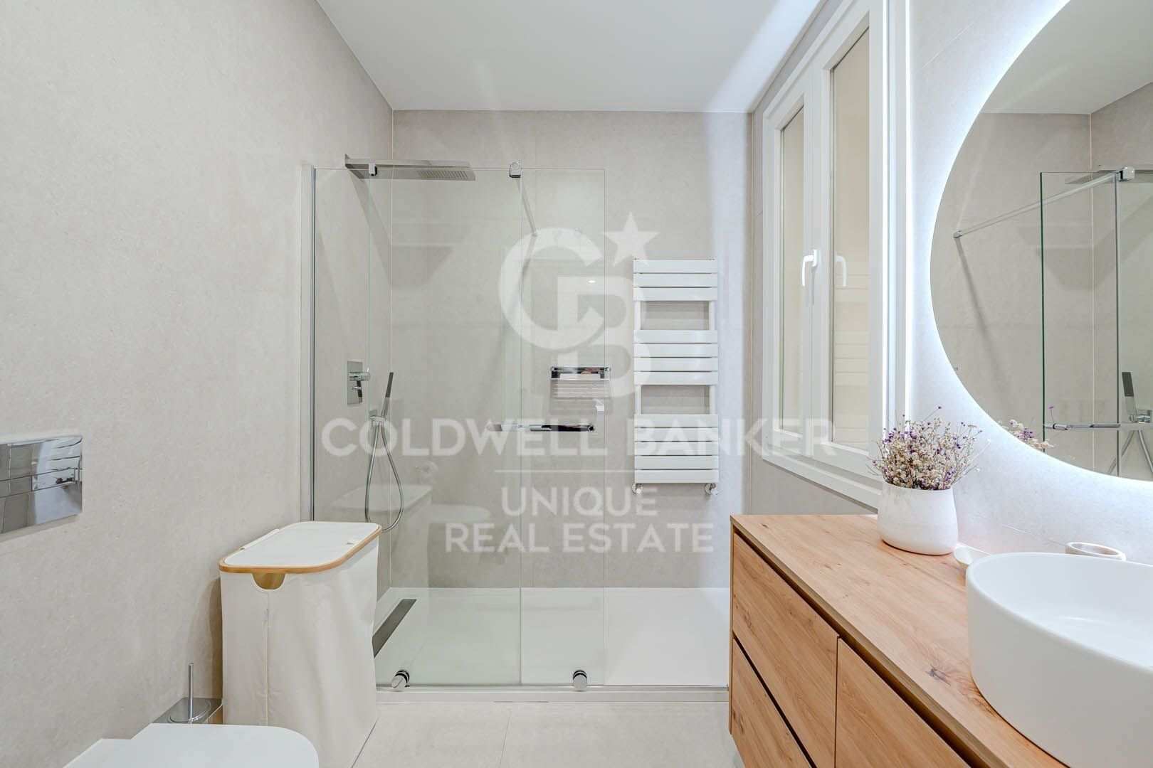 Renovierte 3-Zimmer-Wohnung, Erstbezug in Castellana, Madrid