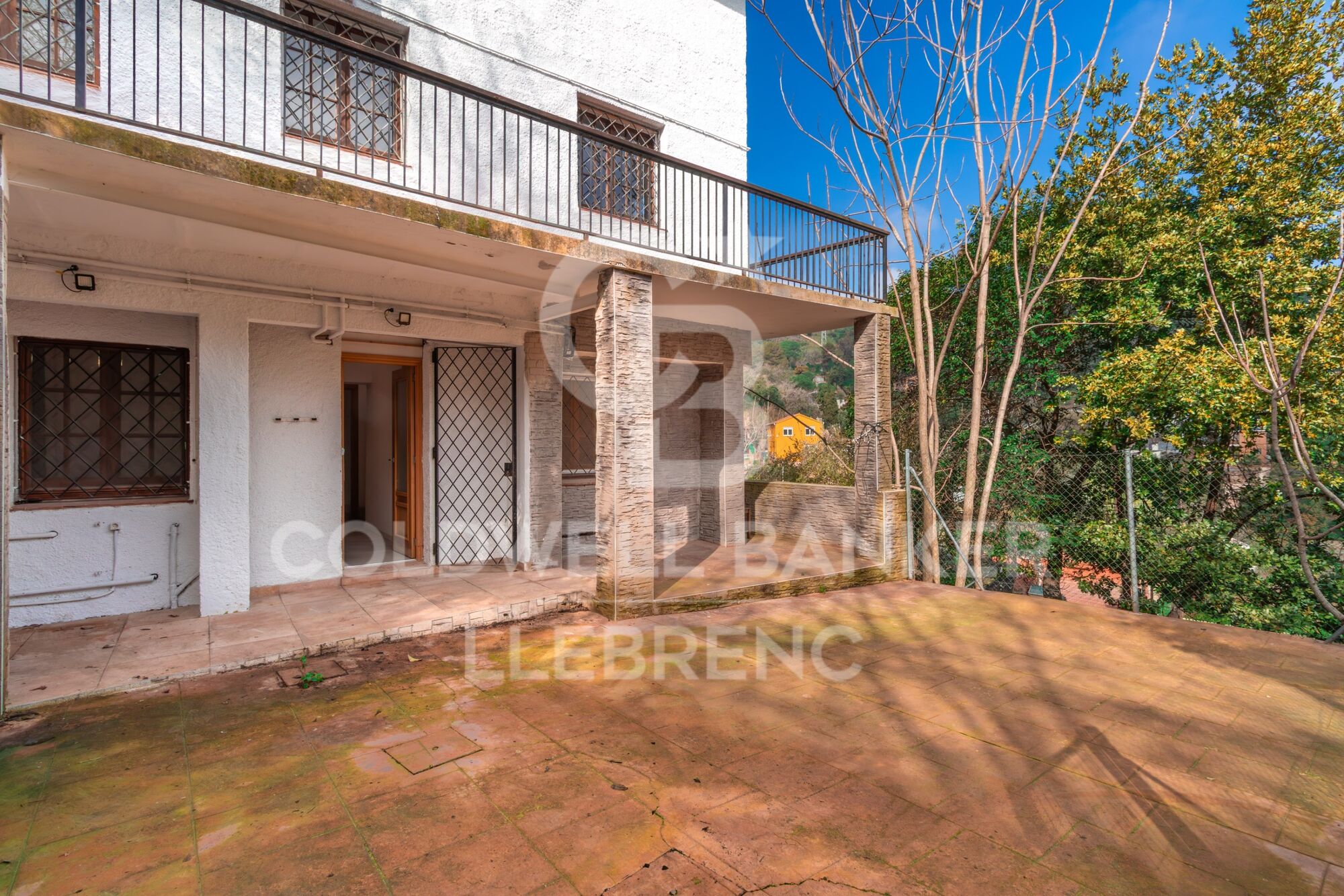 Duplex récemment rénové à louer sur la route de Sarria à Vallvidrera