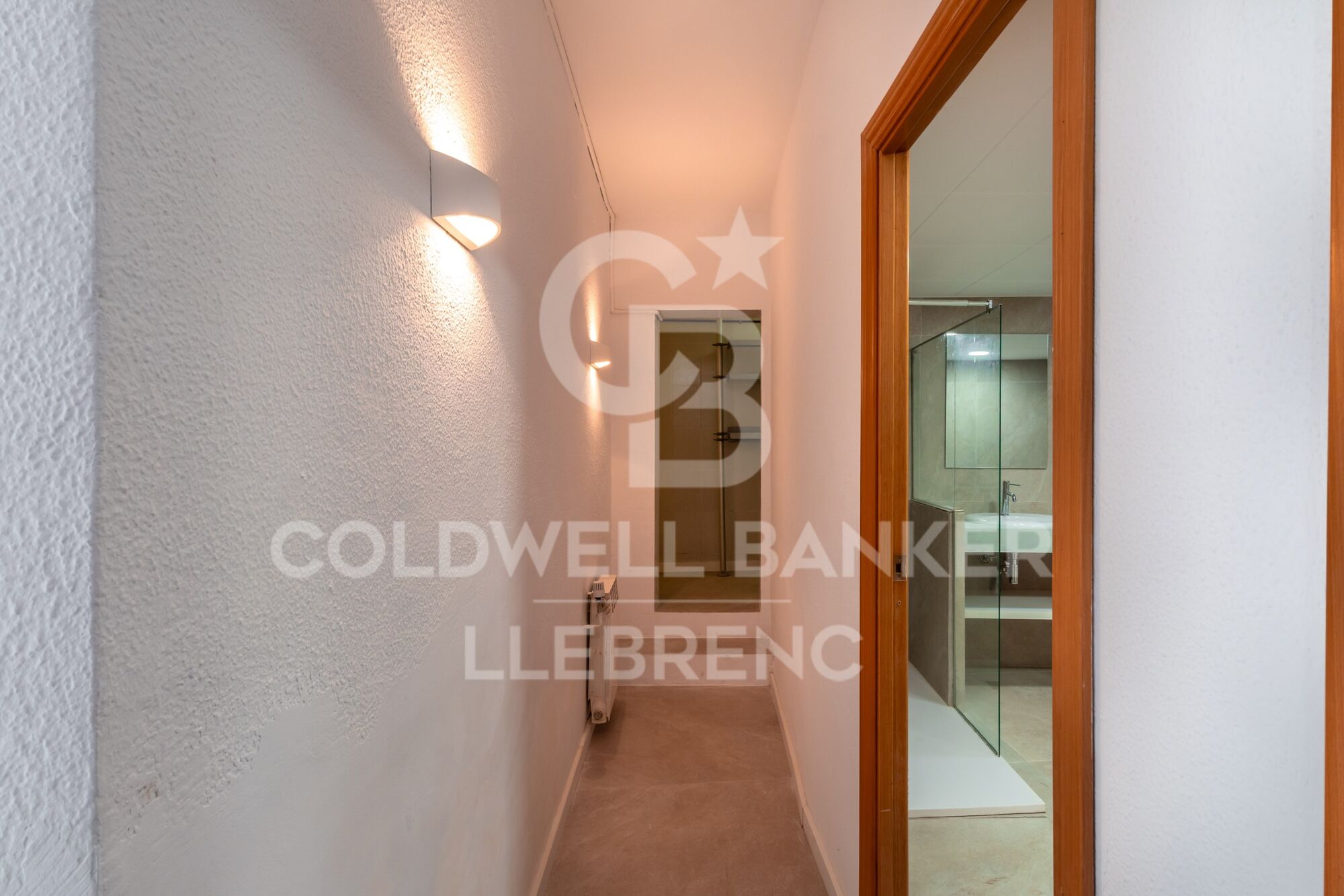 Duplex récemment rénové à louer sur la route de Sarria à Vallvidrera