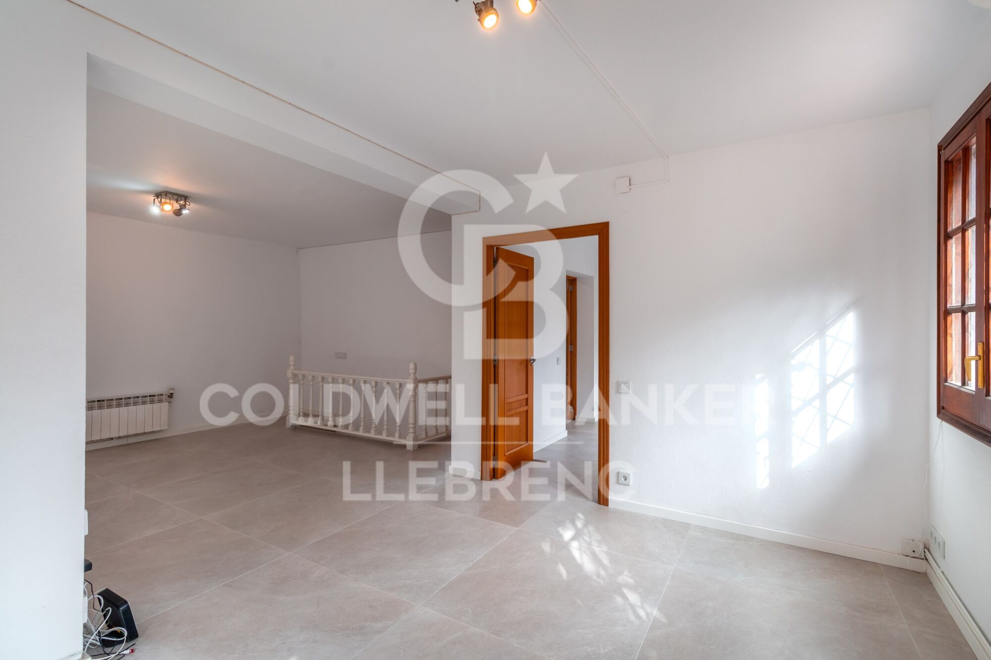 Duplex récemment rénové à louer sur la route de Sarria à Vallvidrera