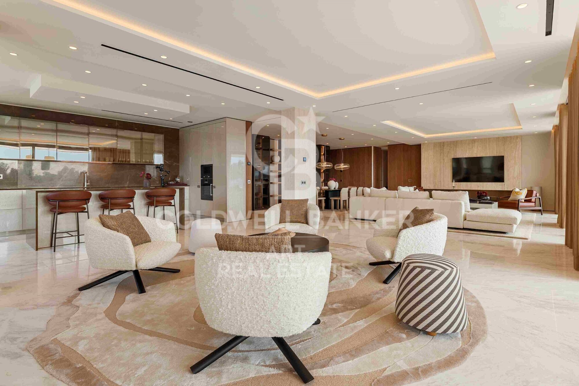 Obra maestra de lujo contemporáneo con vistas panorámicas, Milla de Oro, Marbella