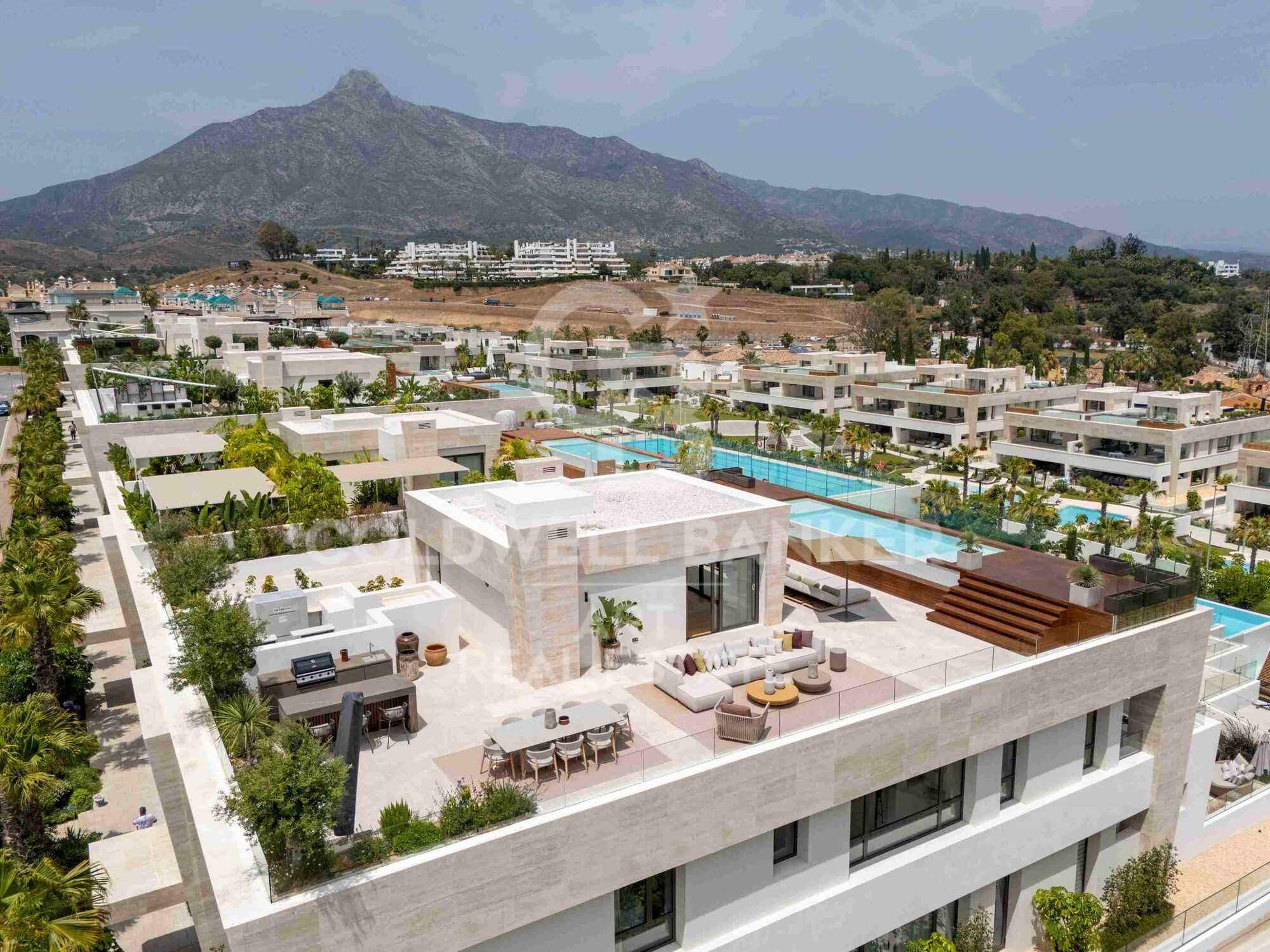 Zeitgenössisches Luxus-Meisterwerk mit Panoramablick, Goldene Meile, Marbella