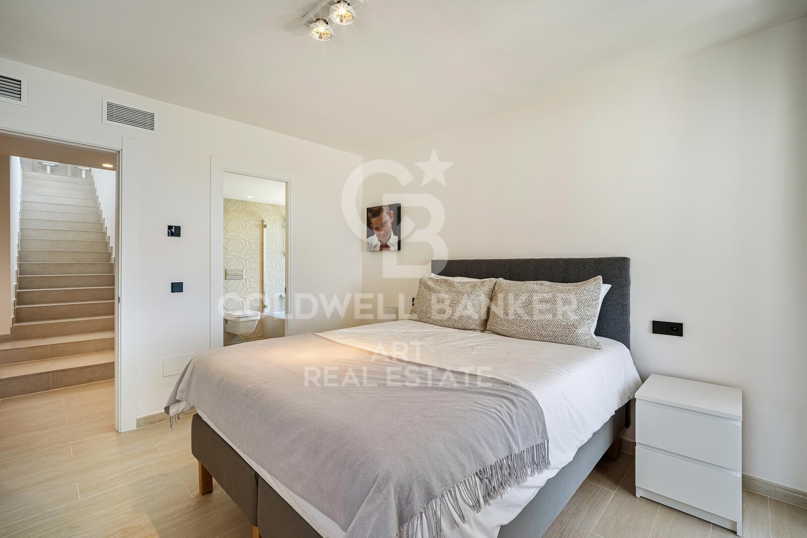 Mediterrane Luxusvilla mit Panoramameerblick in Nueva Andalucía, Marbella