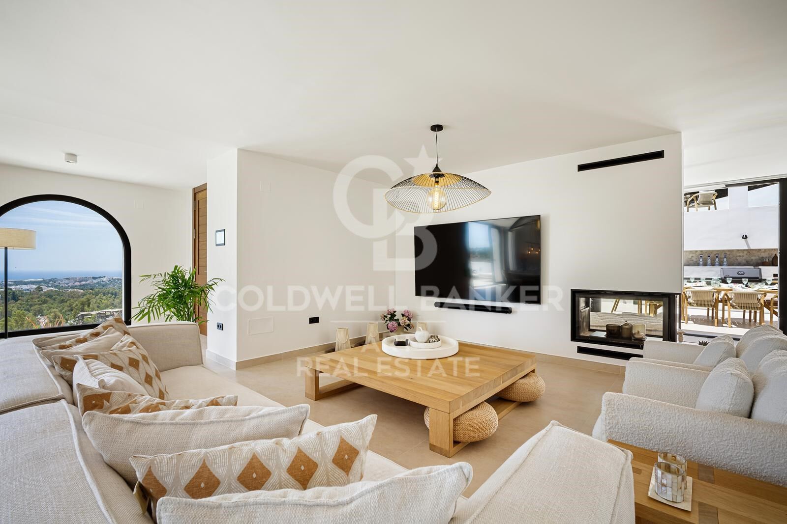 Mediterrane Luxusvilla mit Panoramameerblick in Nueva Andalucía, Marbella