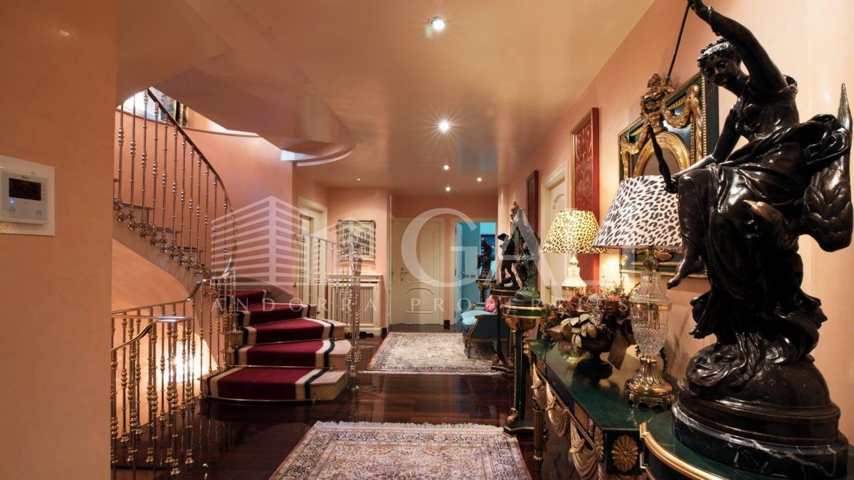 Villa 5 Bedrooms Sale Andorra la Vella