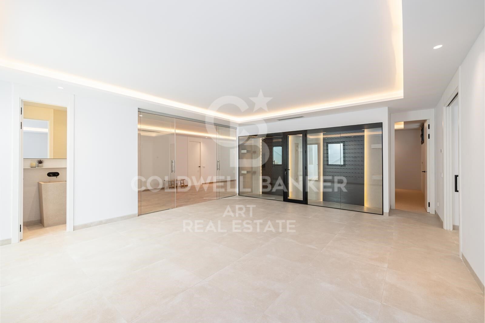 Villa moderna de lujo en la Milla de Oro de Marbella