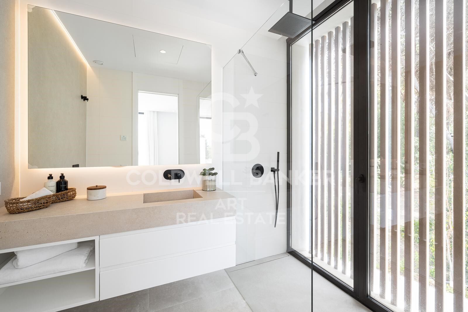 Villa de luxe moderne sur la Mille d'Or de Marbella